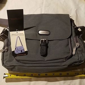 Baggallini small crossbody NWT